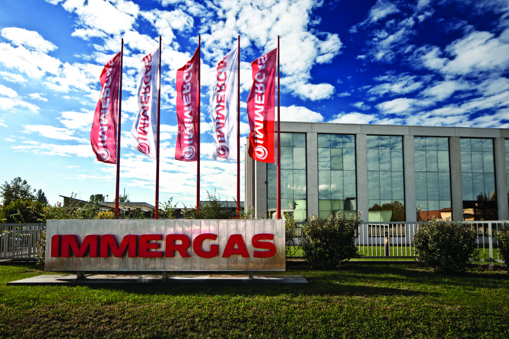 Immergas_PALA2_COMMERCIALE_001_FMGBB (1).jpg Immergas_PALA2_COMMERCIALE_001_FMGBB (1).jpg